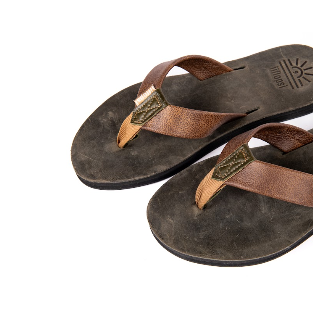 Men's Crocodile premium handmade leather flip flops - flat - iiflopsi - South Africa